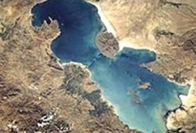 Two thirds of Lake Urmia dries up